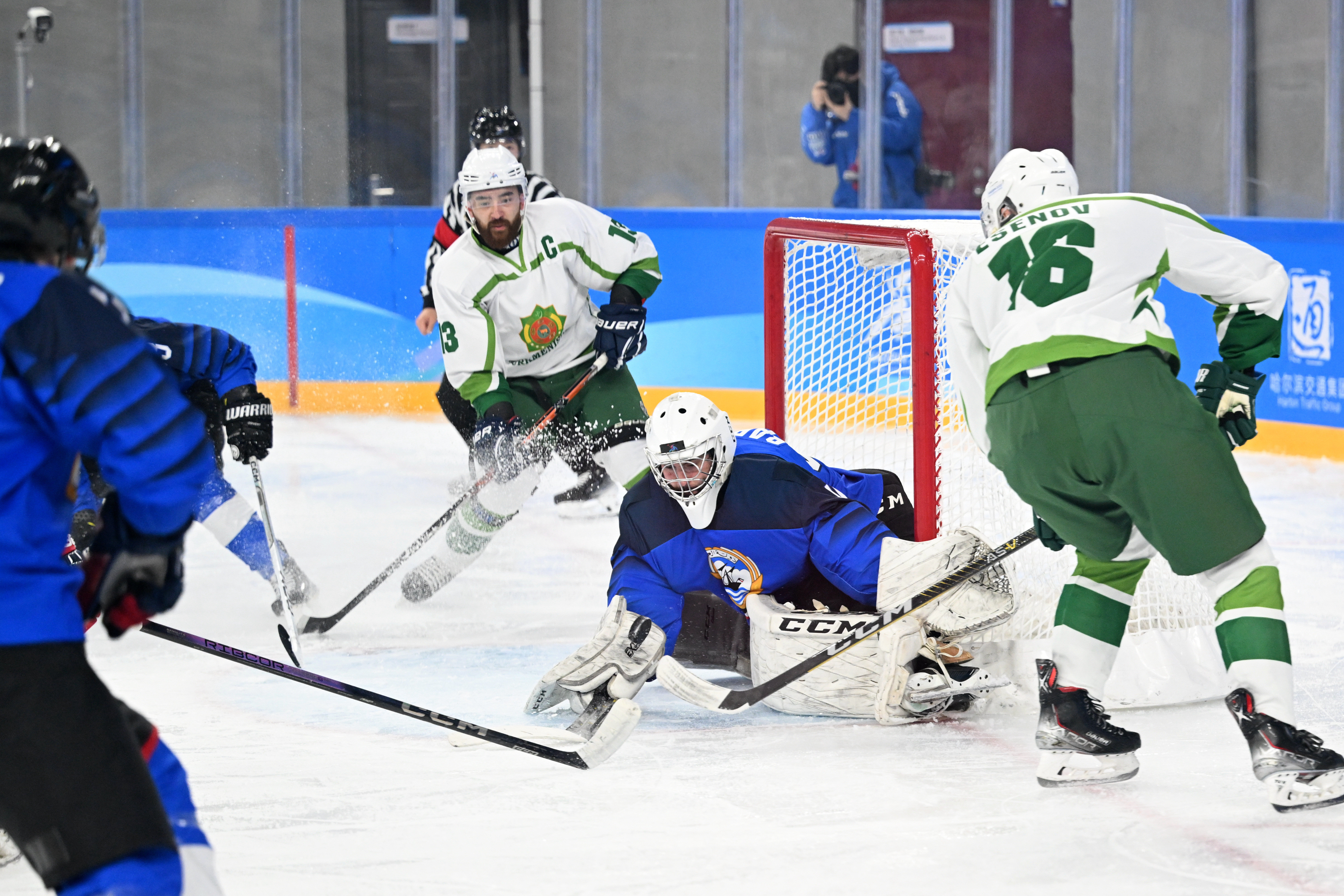 开云体育在线-世界赛舞台，冰球代表国家出征荣耀的简单介绍