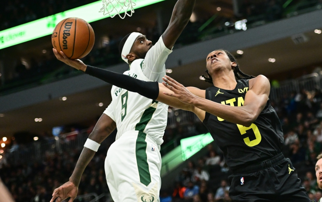 开云体育平台APP-包含雄鹿轻取步行者，利拉德统治全场的词条