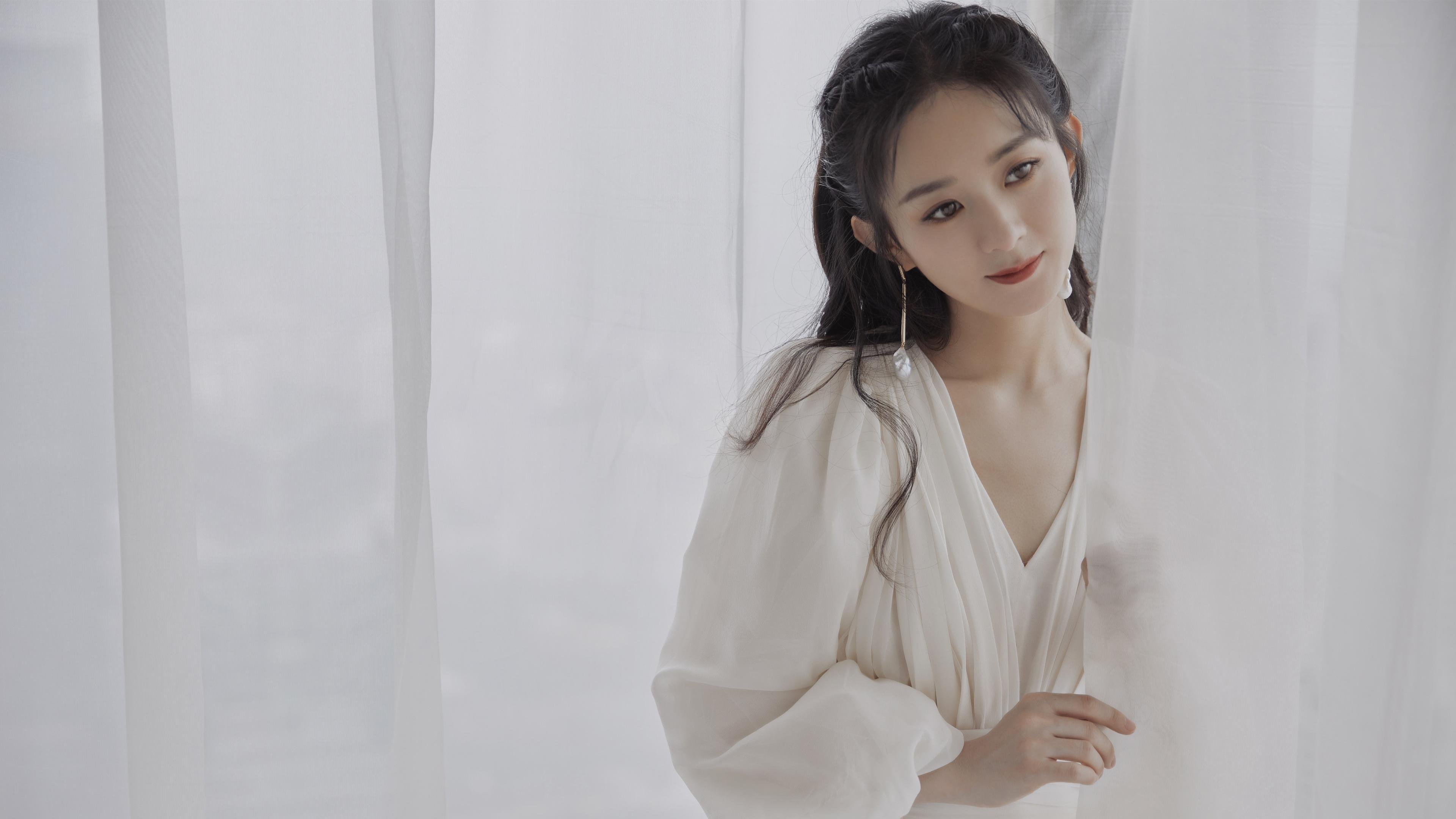 开云体育在线-西亚卡姆孤岛觉醒，快船巨舰轰鸣而过