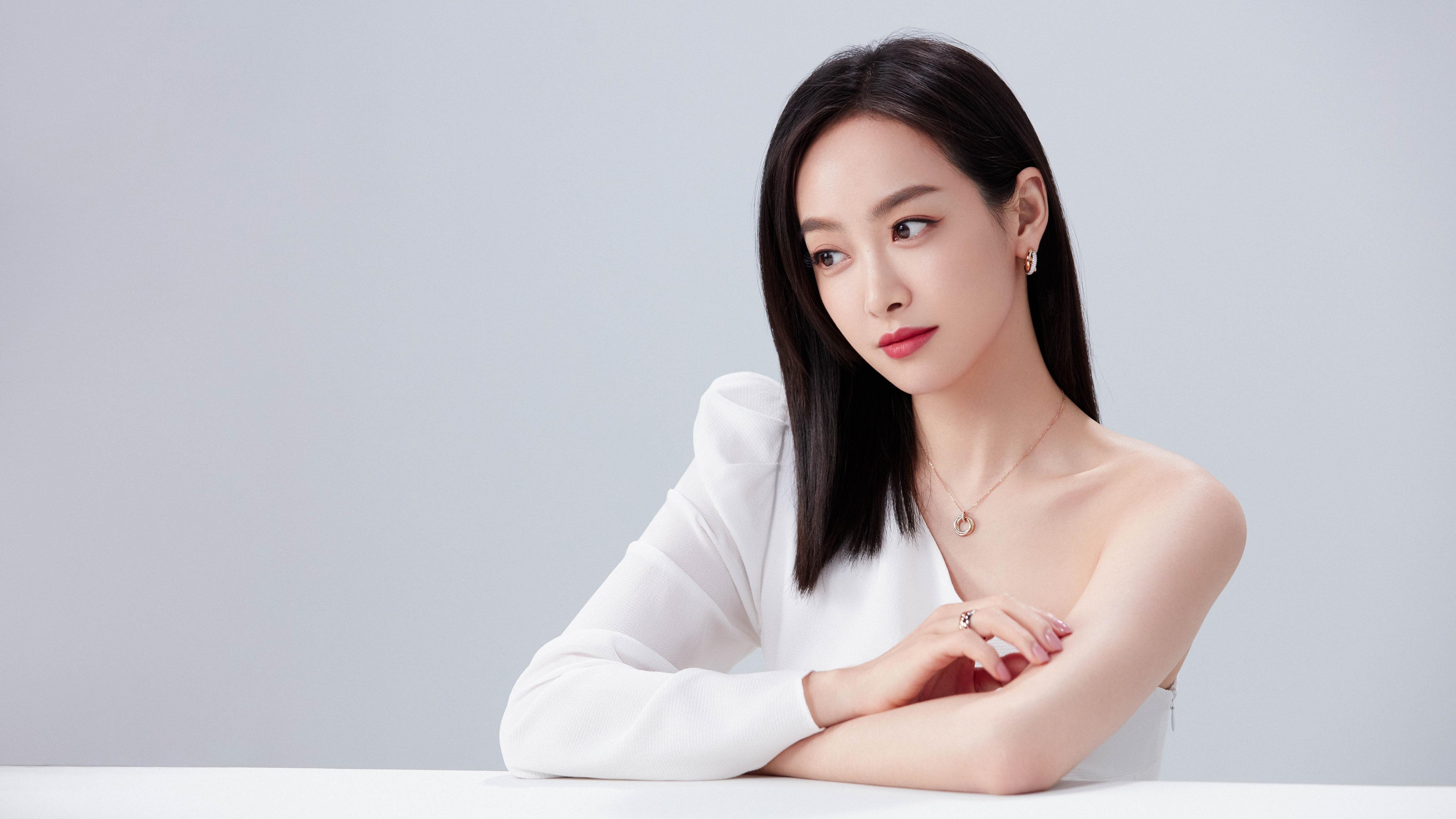 冰穹之下的努涅斯图腾,当极光风暴以团队之名,抹去了绿茵场上的名字